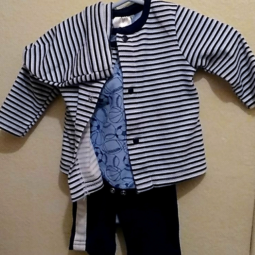 3/$20 Mini Muffins Boys Onesie Set